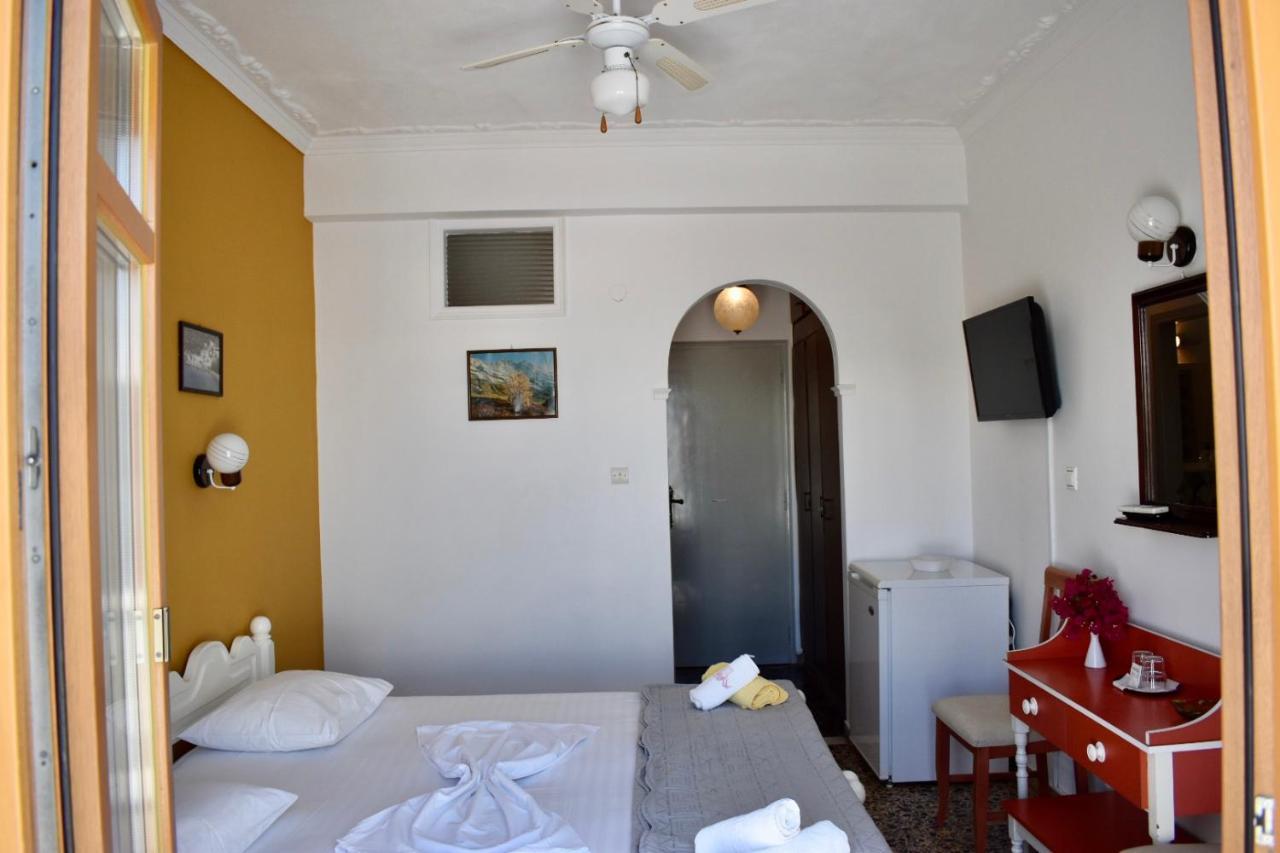 Minoa Hotel ناوسا المظهر الخارجي الصورة