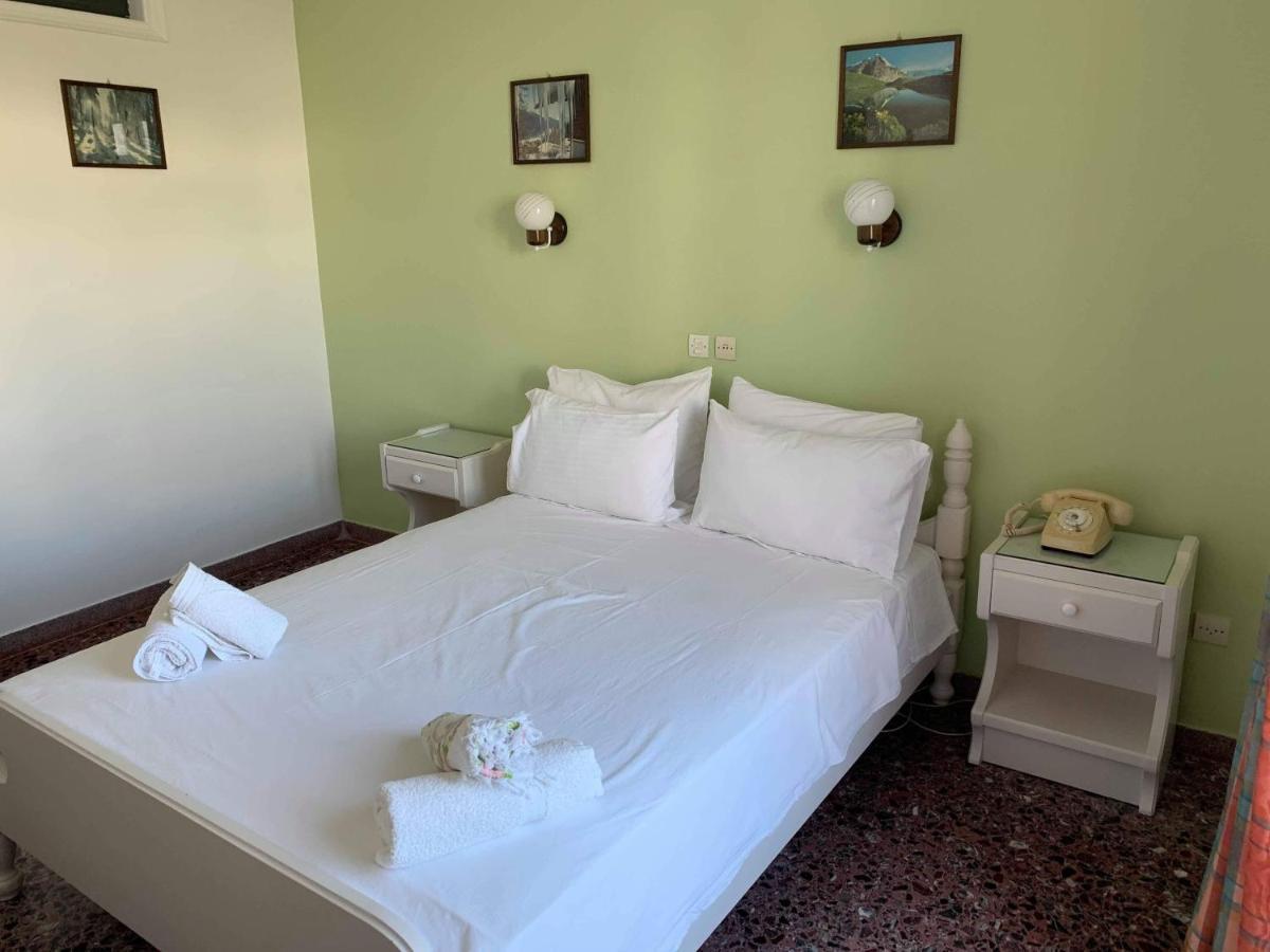 Minoa Hotel ناوسا المظهر الخارجي الصورة